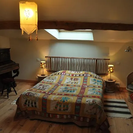 Bed & Breakfast La Grange D'agnes 3*